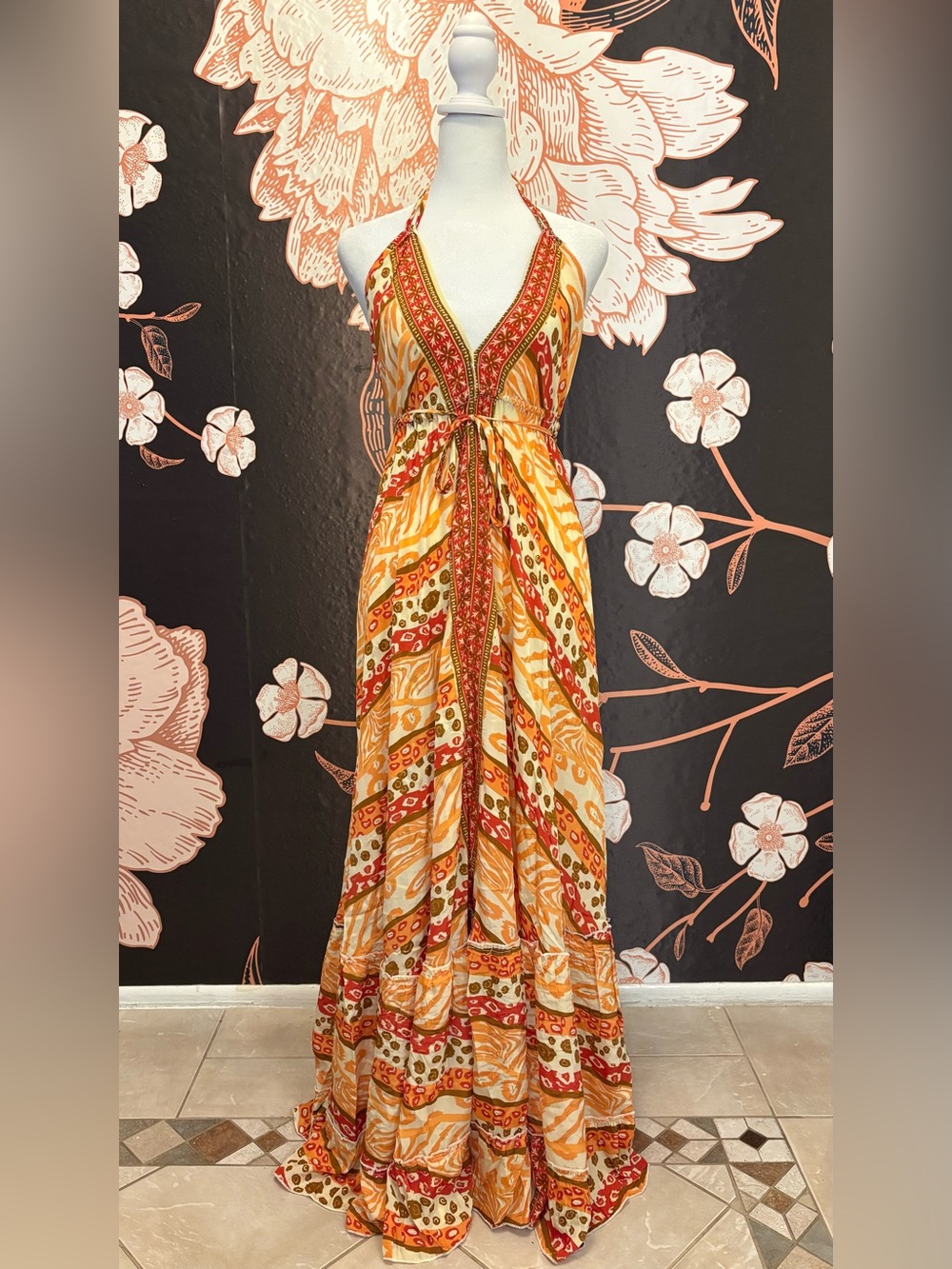 BEAUTIFUL Silk Halter Maxi Dress Open Back Orange Red Boho Resort Dress - Picture 3 of 9